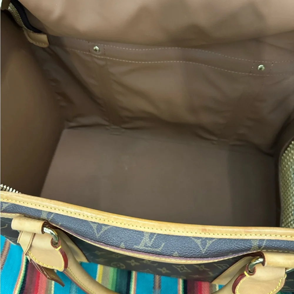 LOUIS VUITTON Pet Carry Monogram Sac Shan 40